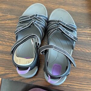 NEW IN BOX Teva Women's Strappy Black and Gray Sandals